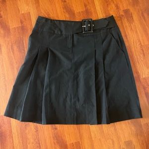 Larry Levine stretch, pleaded skirt size 14